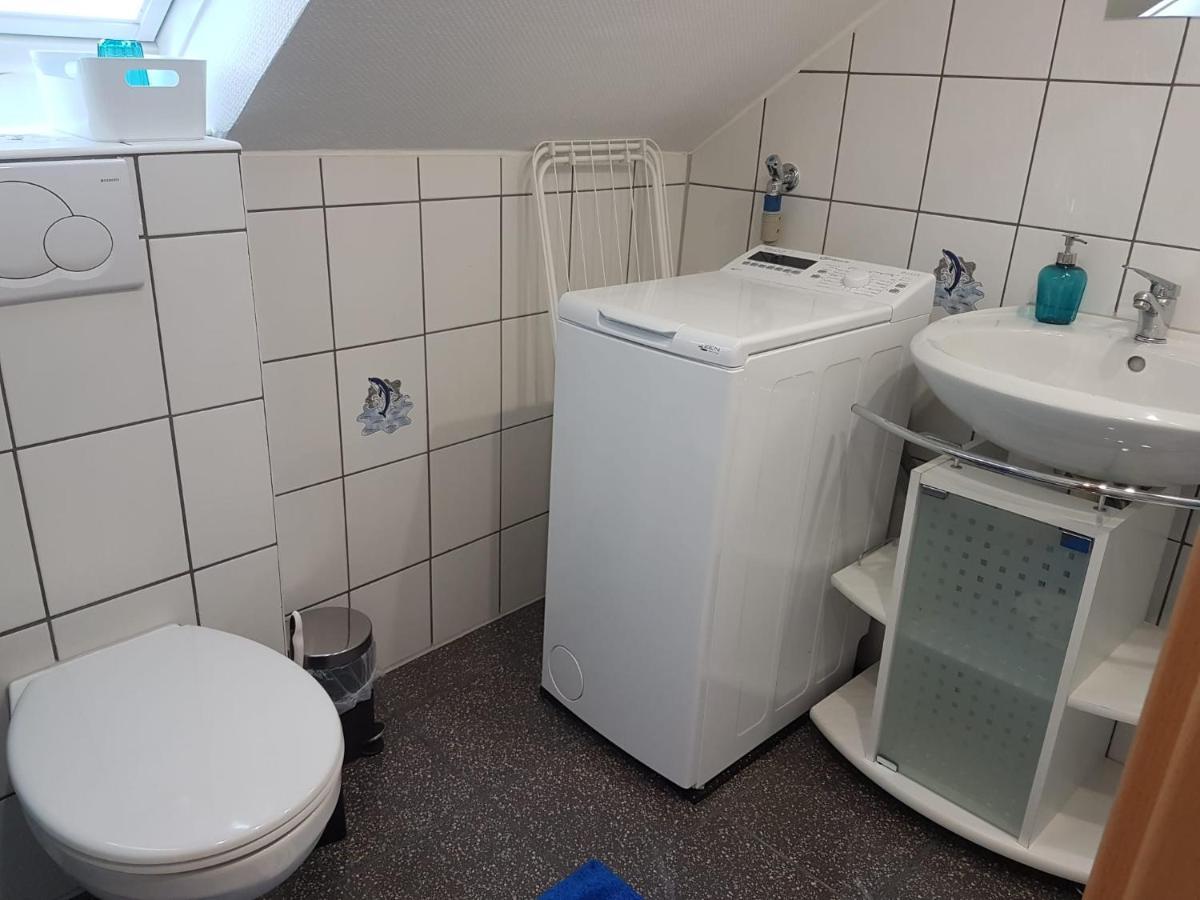 Ruhige Gemuetliche Ferienwohnung In Karlsruhe Daxlanden Fuer Monteure, Pendler, Geschaefsreisen, Wochenendreisen Ngoại thất bức ảnh